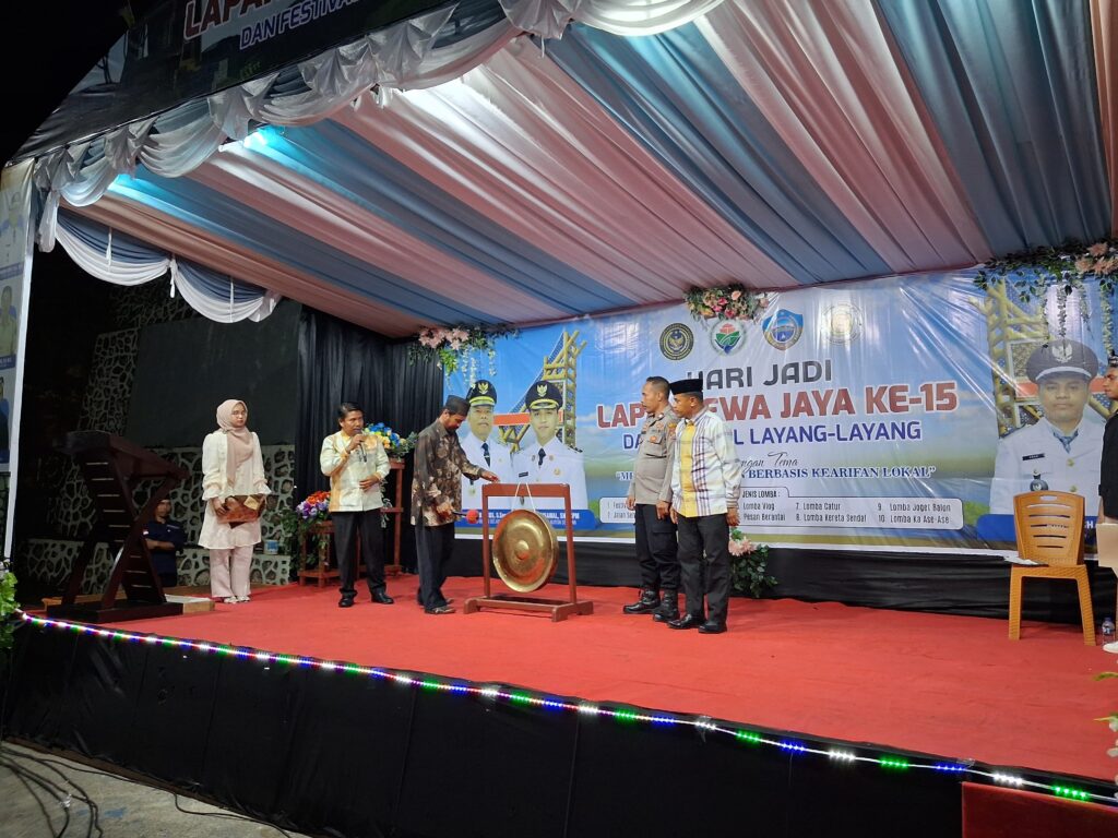 Pembukaan HUT Desa Lapandewa Jaya ke-15, Mengusung Tema “Menuju Desa Modern Berbasis Kearifan Lokal”